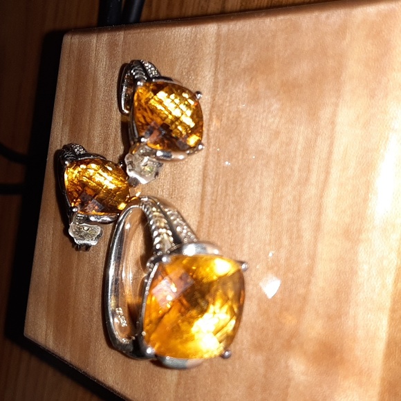 Genuine Diamond and Topaz set - Picture 8 of 8